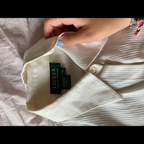 beautiful button up - Picture 3 of 3